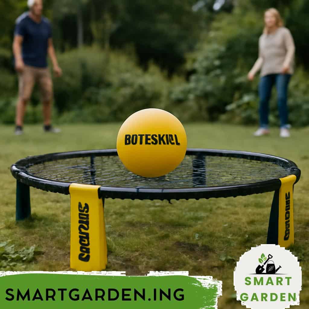 Kinder spielen mit einem Ball im Freien.